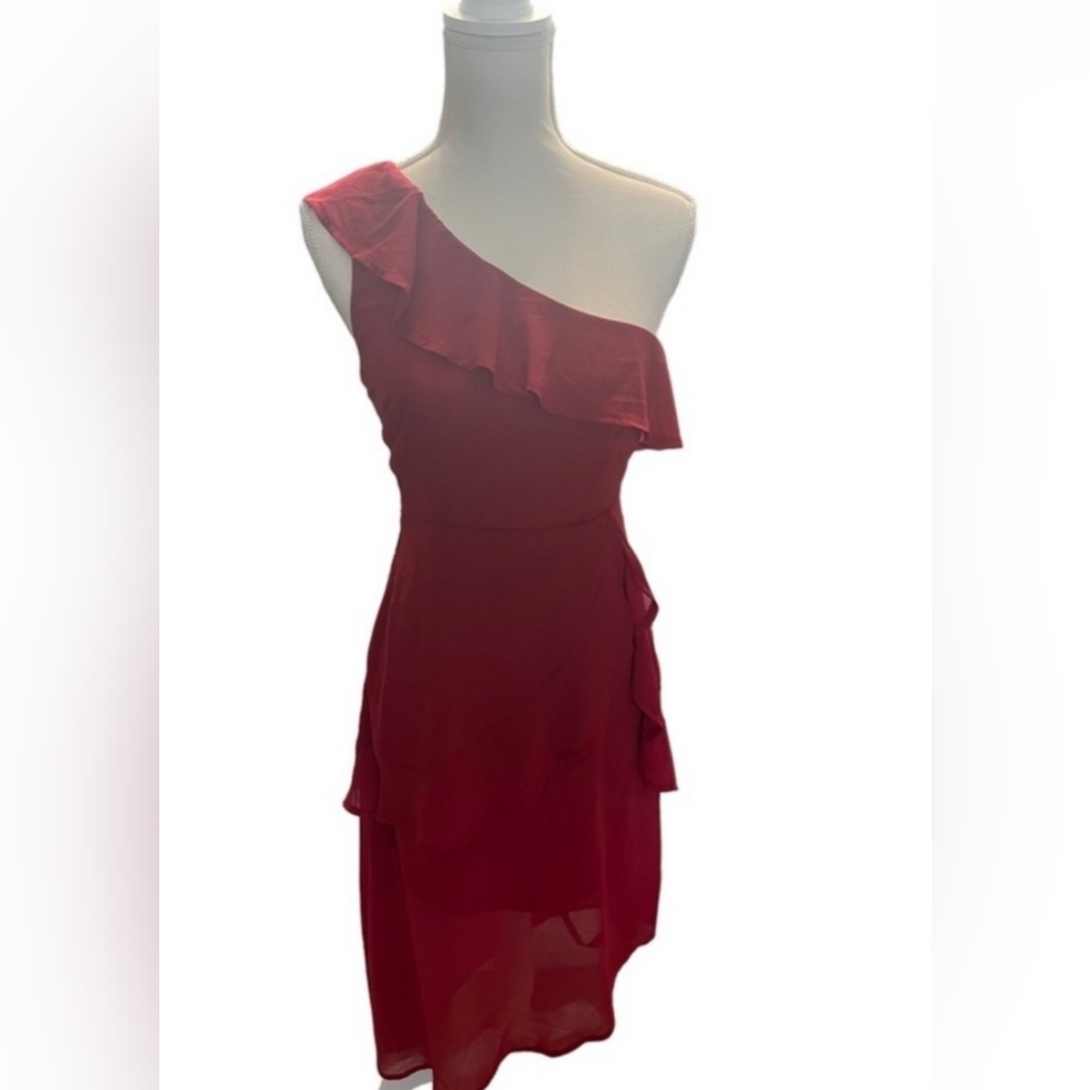 NWT PrettyLittleThing Scarlet Chiffon One Shoulder Midi Dress Size 8